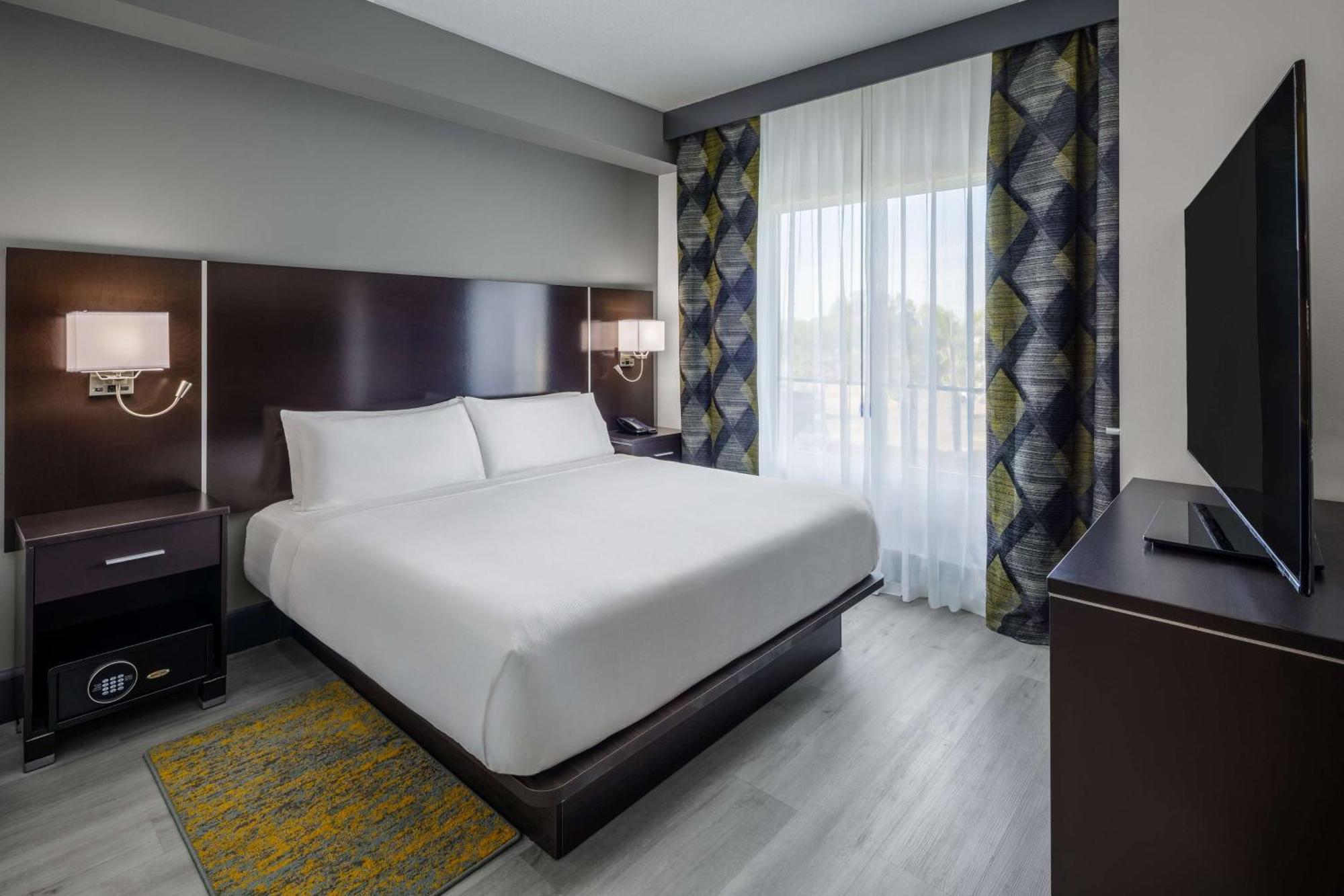 Doubletree By Hilton Sarasota Bradenton Airport Hotel Exterior foto