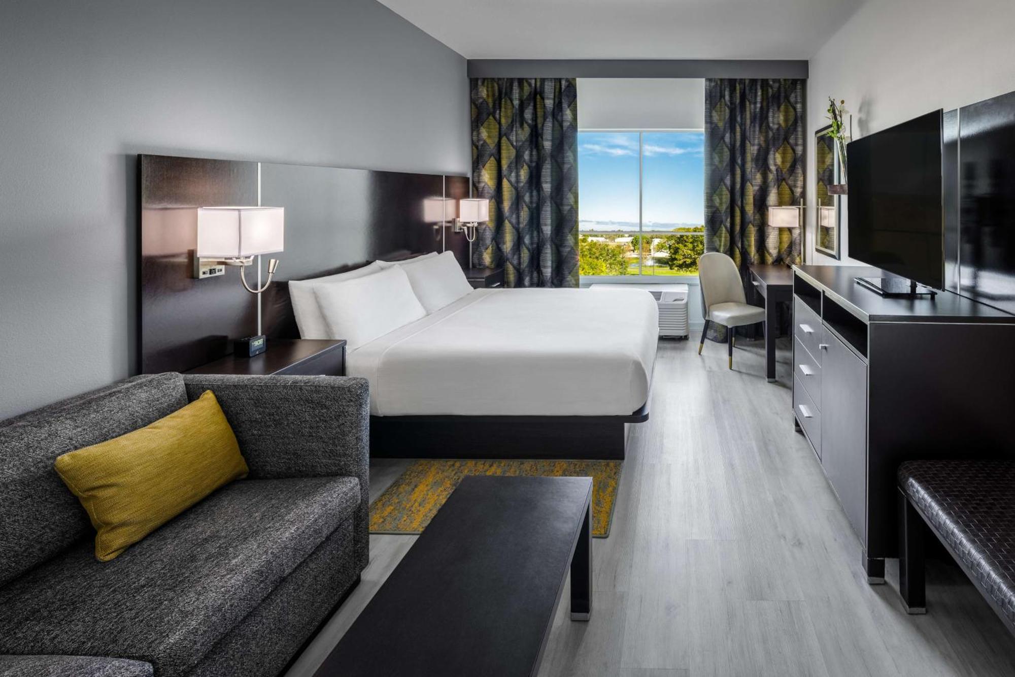 Doubletree By Hilton Sarasota Bradenton Airport Hotel Exterior foto